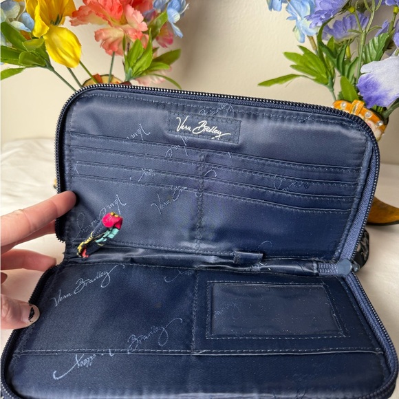 Vera Bradley Zip Around Wallet Happy Snails Wristlet ID Coin Card Holder EUC - Picture 4 of 4